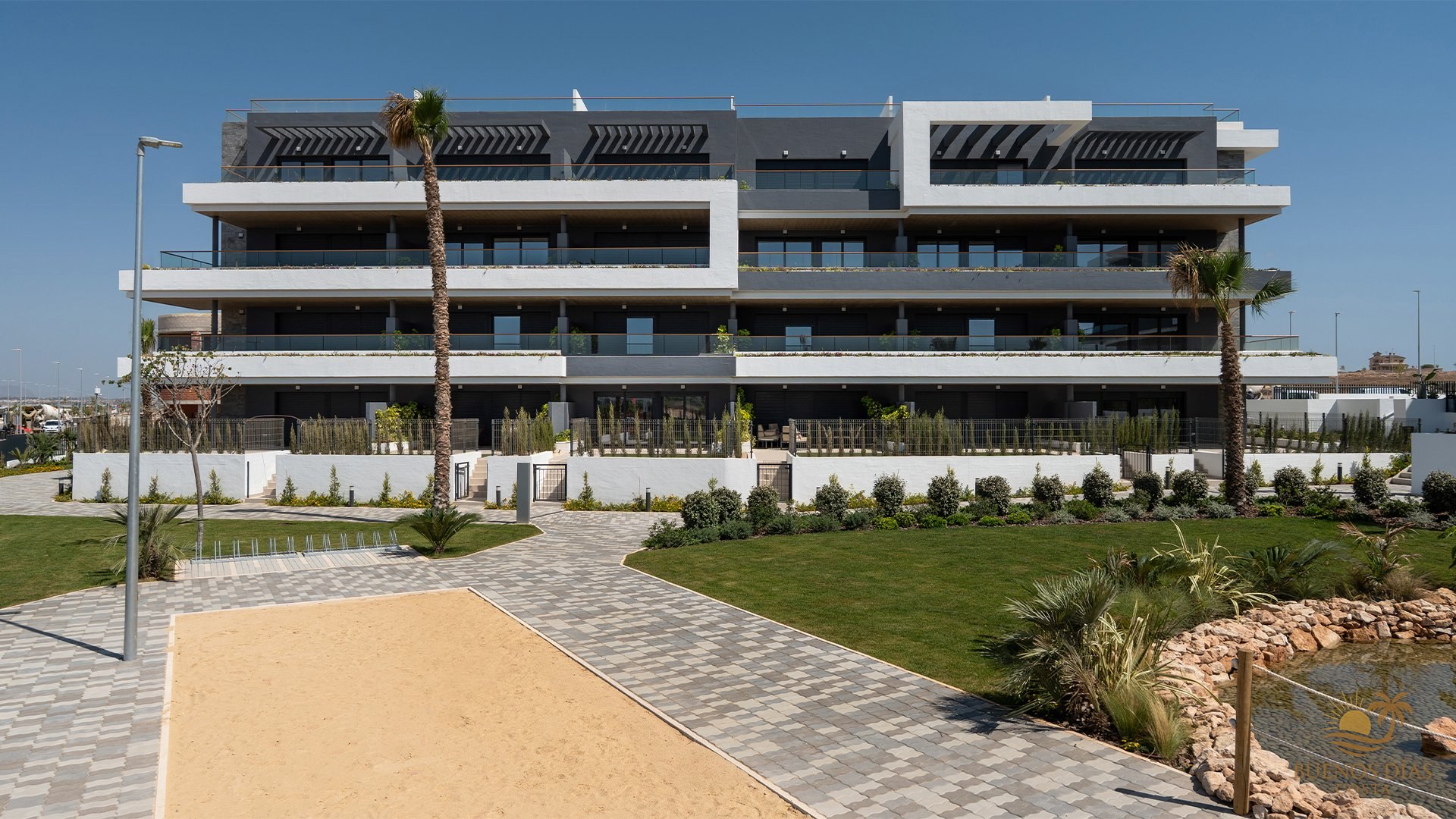Lagoons Village – new 2-bedroom apartments in Torrevieja
