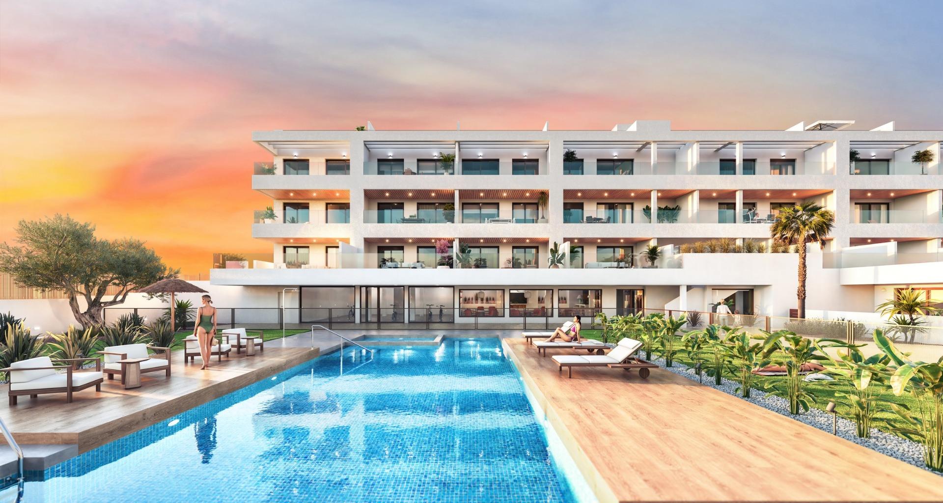 Neubau-Ferienwohnungen mit Touristenlizenz, 300 m vom Strand in Torrevieja entfernt