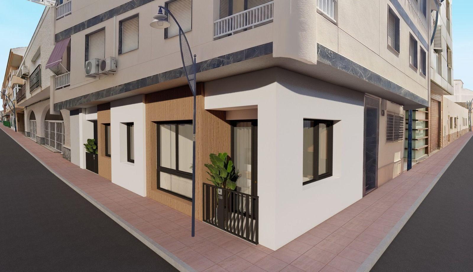 Apartamentos de nueva construcción en planta baja a 300 metros del mar en Santiago de la Ribera, Murcia