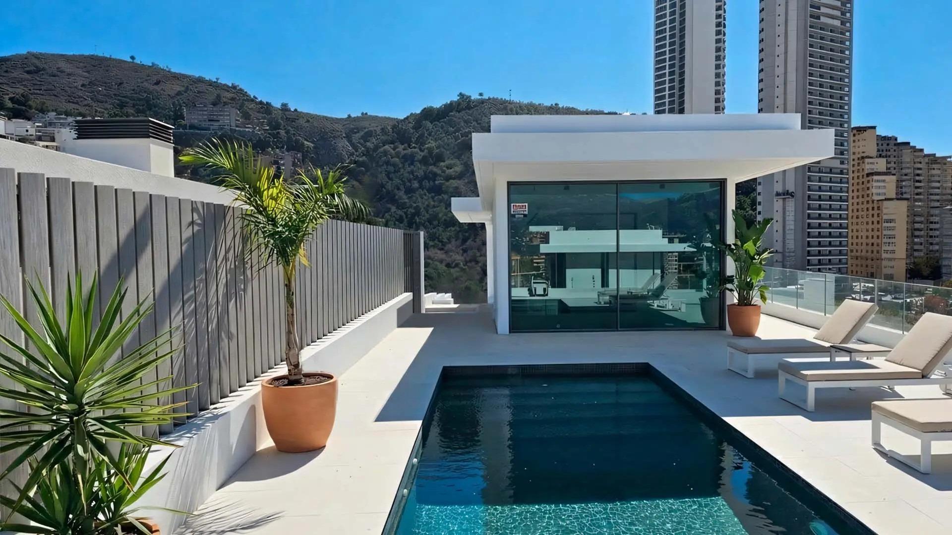 Luxuriöse Neubauvillen in Rincón de Loix, Benidorm, mit privatem Pool