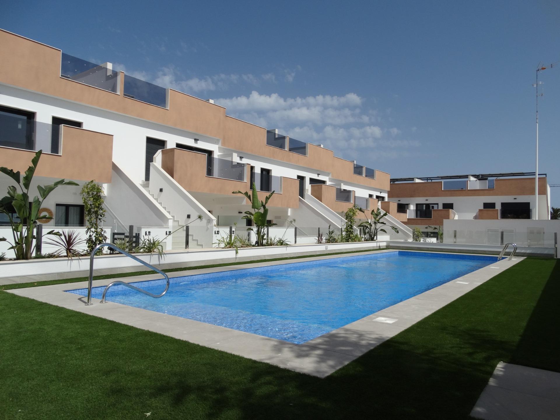 Moderne Bungalows aus Neubau zum Verkauf in Pilar de la Horadada
