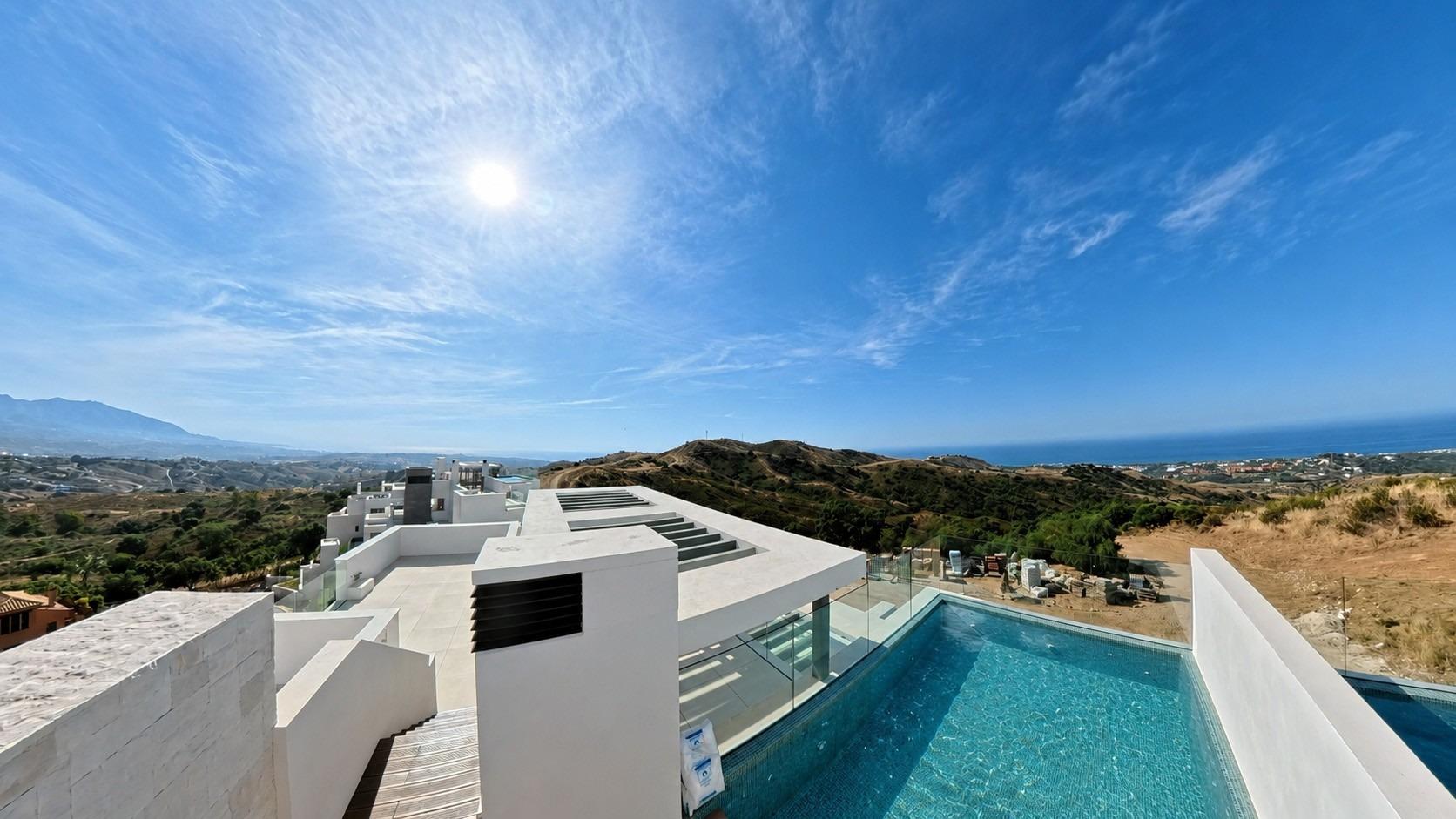 Exclusive Key Ready New Build Apartments Surrounded by Nature in El Soto de Marbella