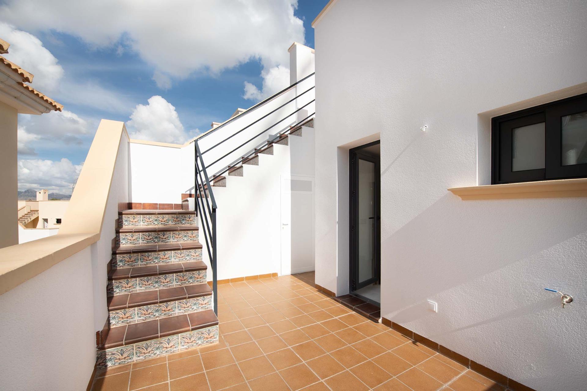New Bungalows and Townhouses in Cox, Alicante