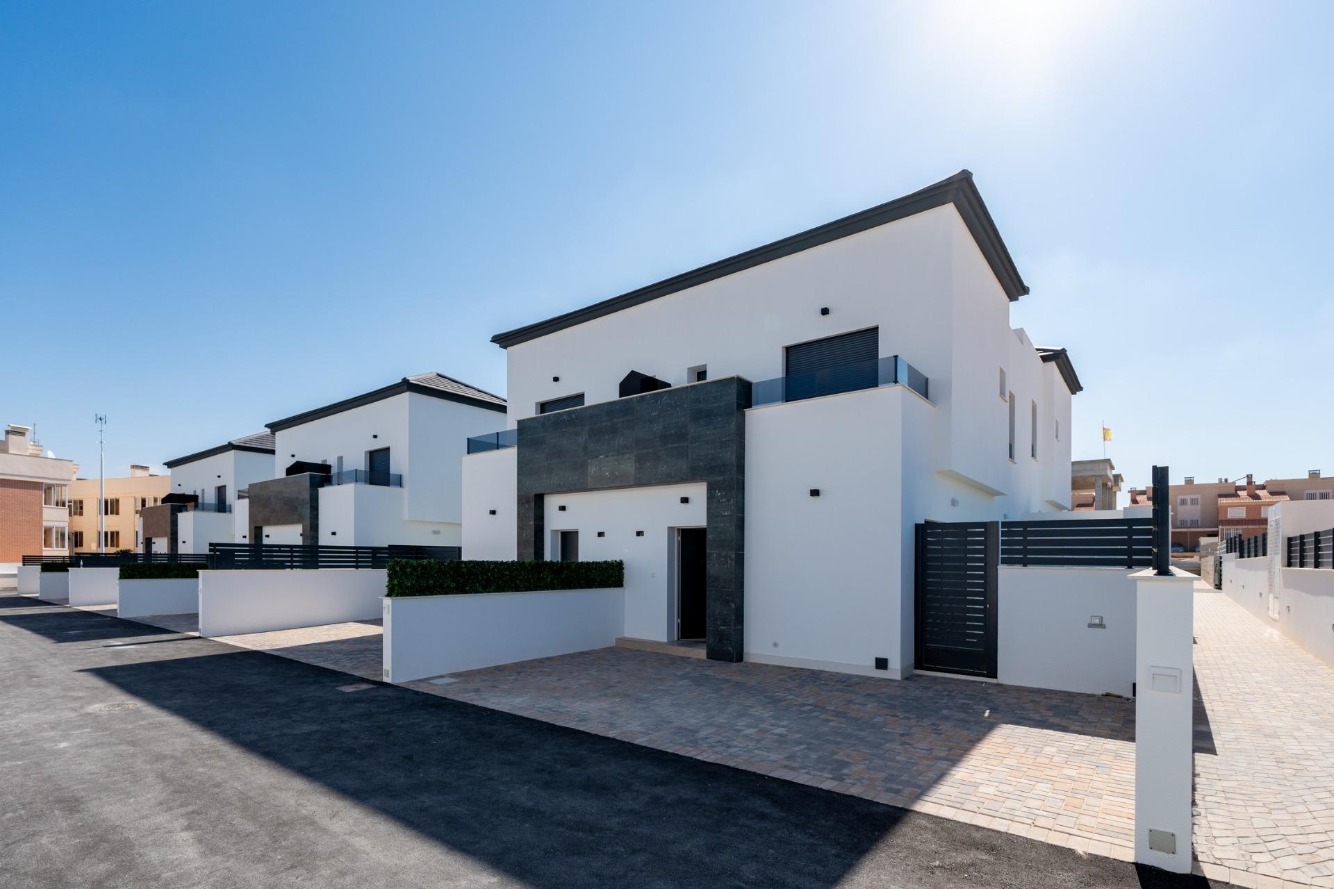 BUNGALOWURI CU 3 CAMERE ÎN REZIDENȚIAL EXCLUSIV ÎN GRAN ALACANT!