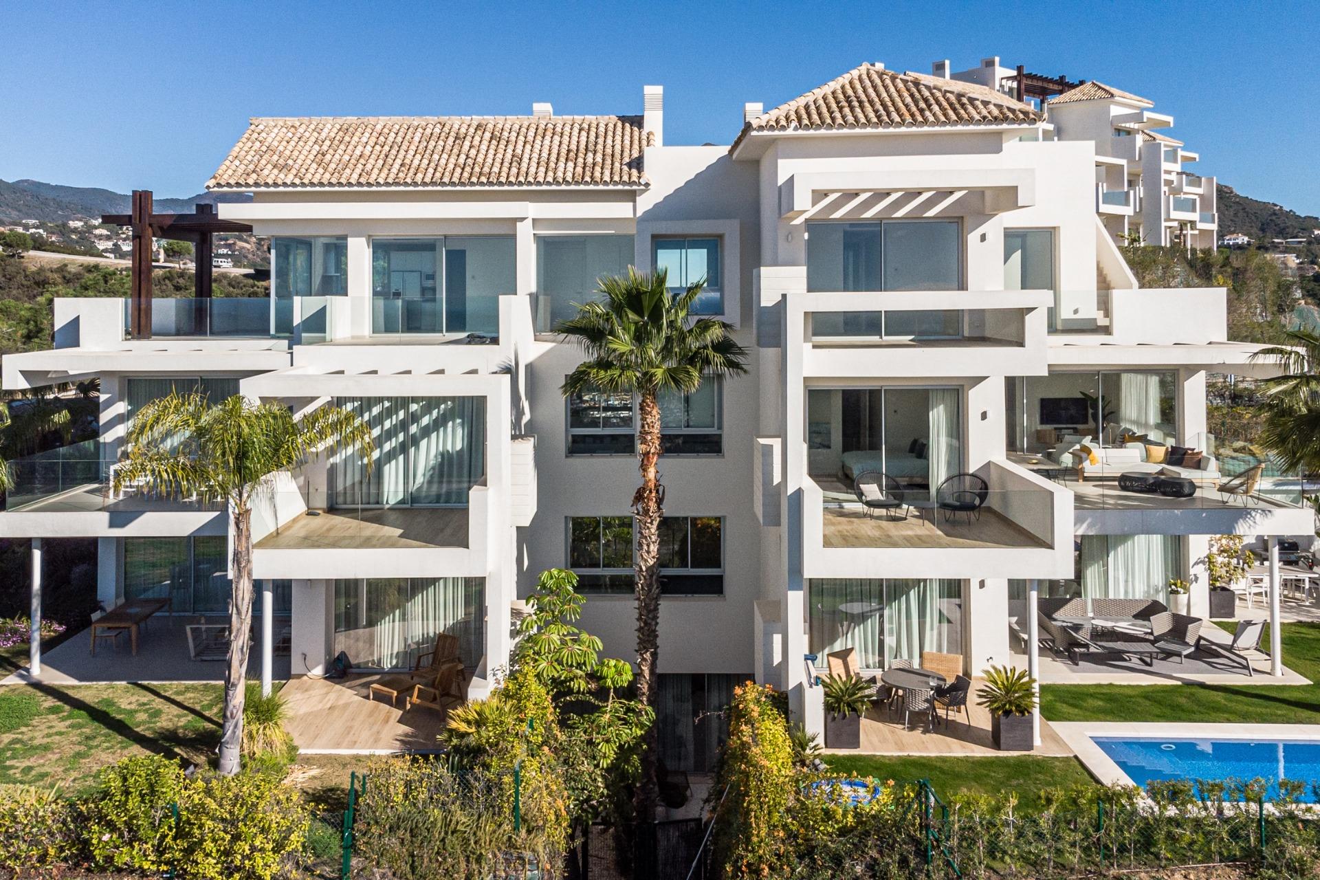 EXKLUSIVE URBANISATION DIREKT AM MARBELLA CLUB GOLF