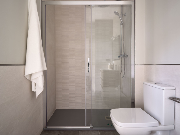 19. BAÑO EN SUITE 2