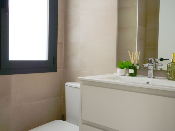 23. ATENAS I_Bathroom