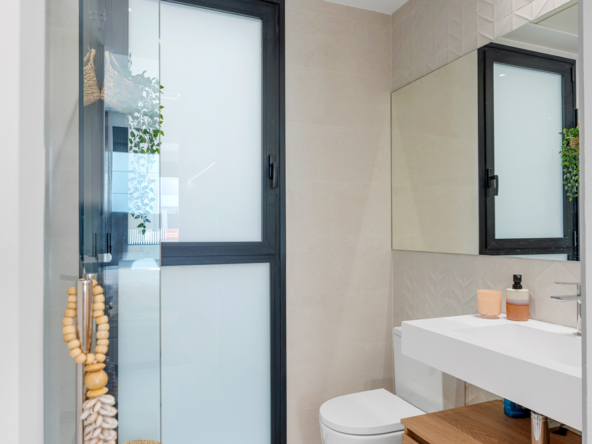 (37) - Paris VIII - Baño PB 1