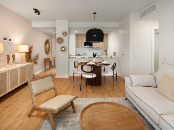 Internet-Piso-piloto-living-estepona-01